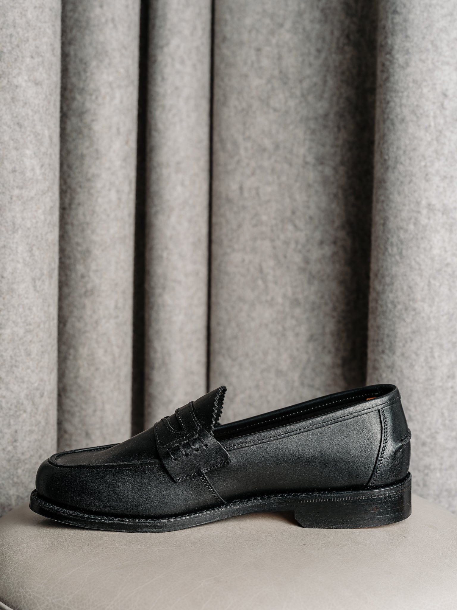 HANK LEATHER LOAFER