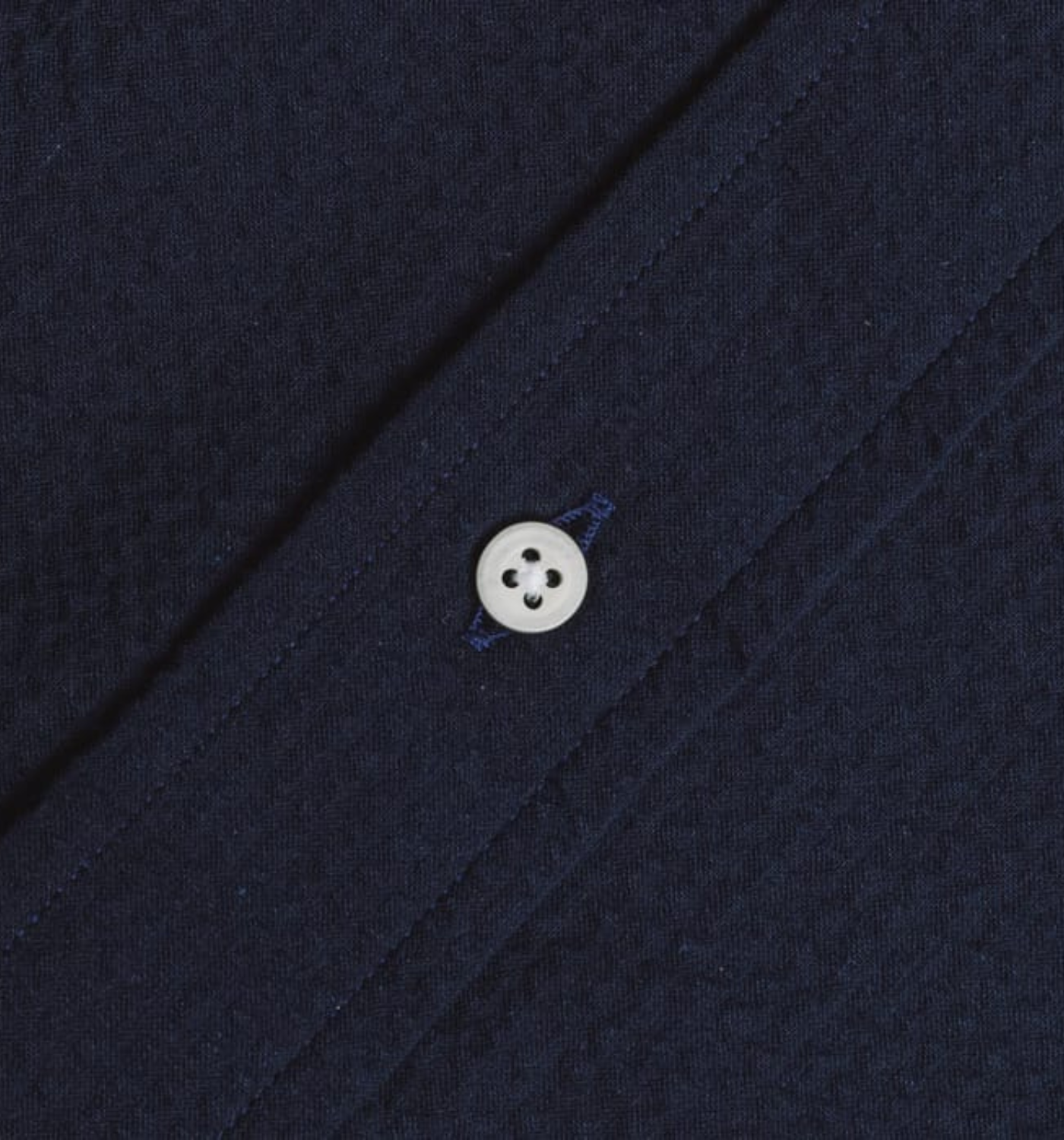 SEERSUCKER LONG SLEEVE BUTTON DOWN SHIRT